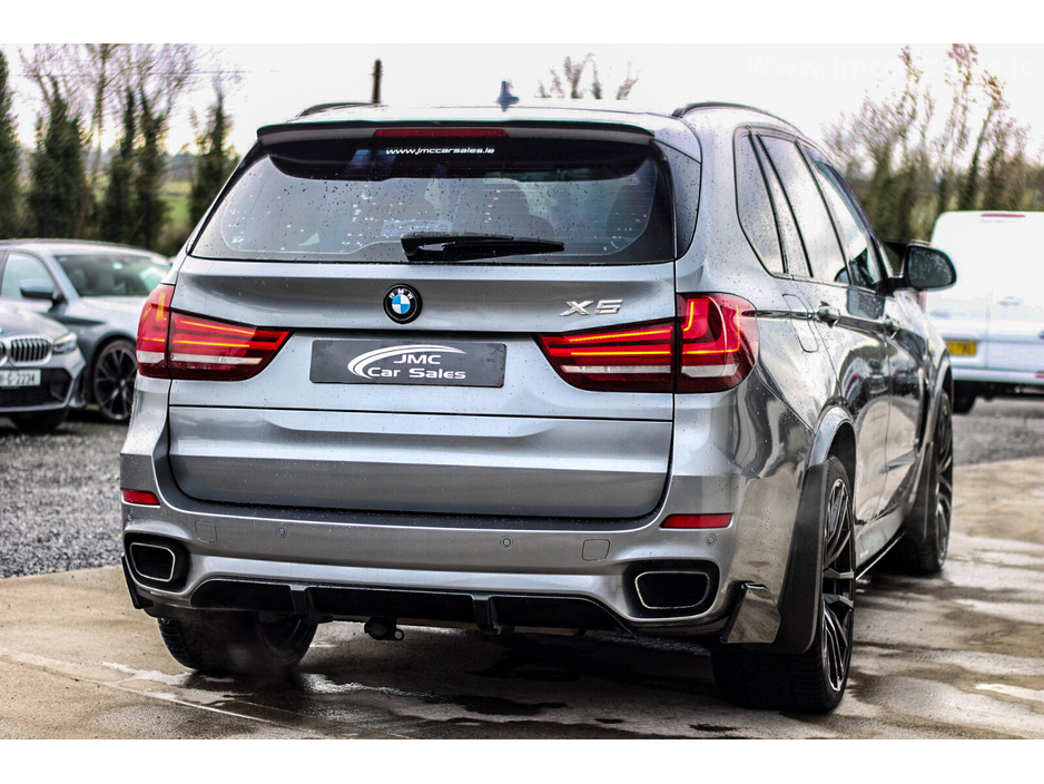 2015 BMW X5 xDrive30d M Sport €32,995
