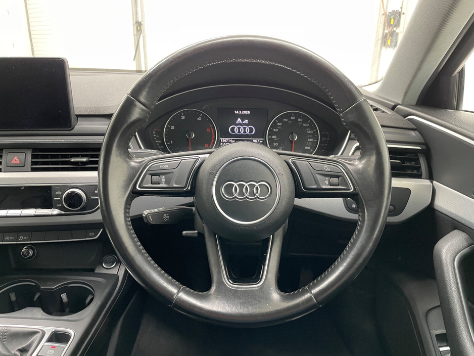 2016 Audi A4 - image 21