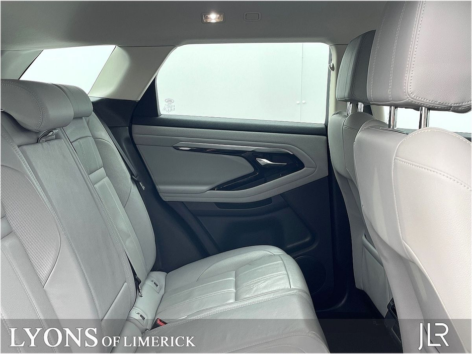 2019 Land Rover Range Rover Evoque - image 5