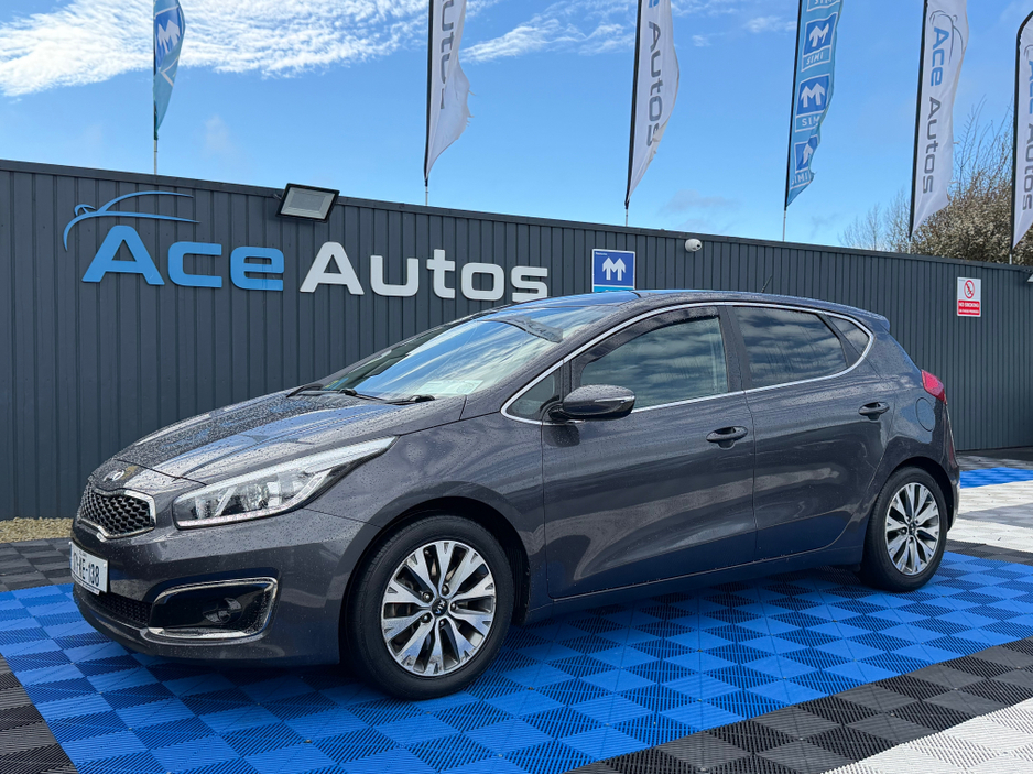 2017 Kia Ceed - image 3