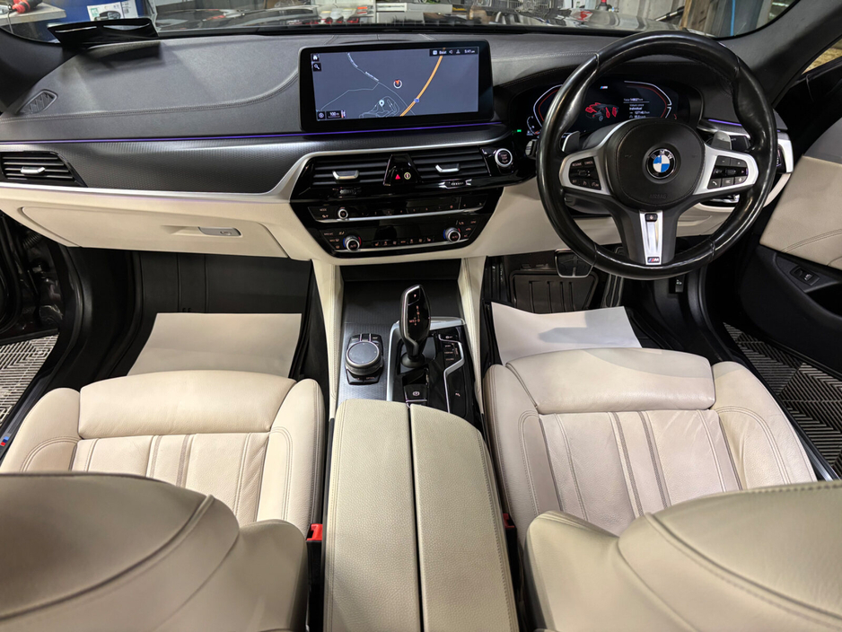 2022 BMW 5 Series 530d xDrive M Sport (MHT) €47,950