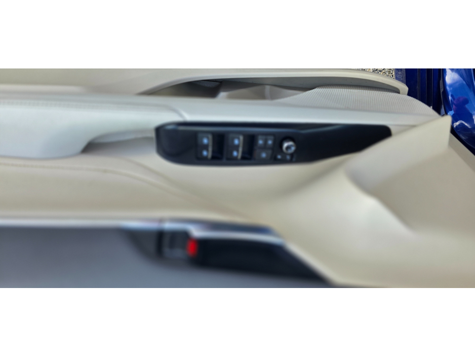 2018 Toyota Camry PLATINUM LUXURY EDITION €19,950