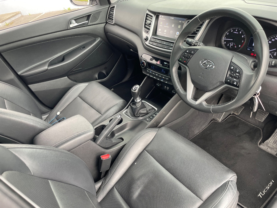 2018 Hyundai Tucson - image 18