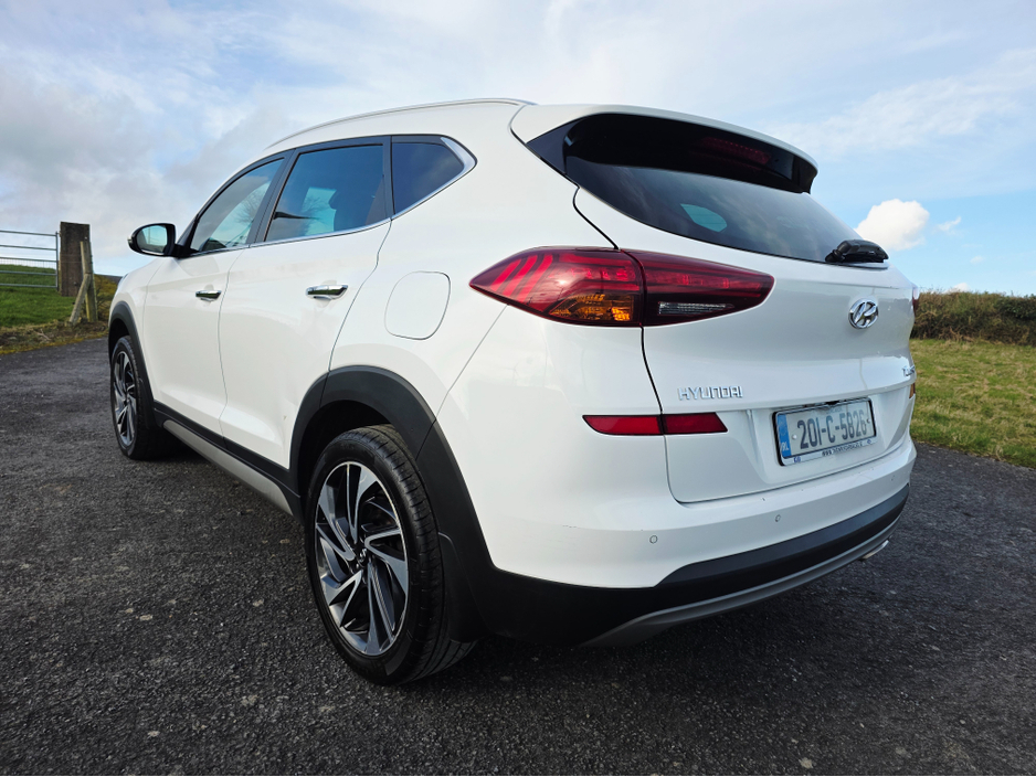 2020 Hyundai Tucson - image 2