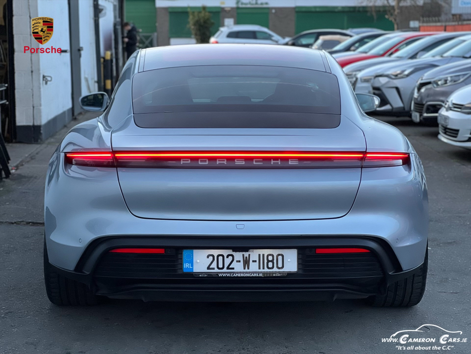 2020 Porsche Taycan TYCAN 4S DOLOMITE SILVER EV MOBILITY €44,950