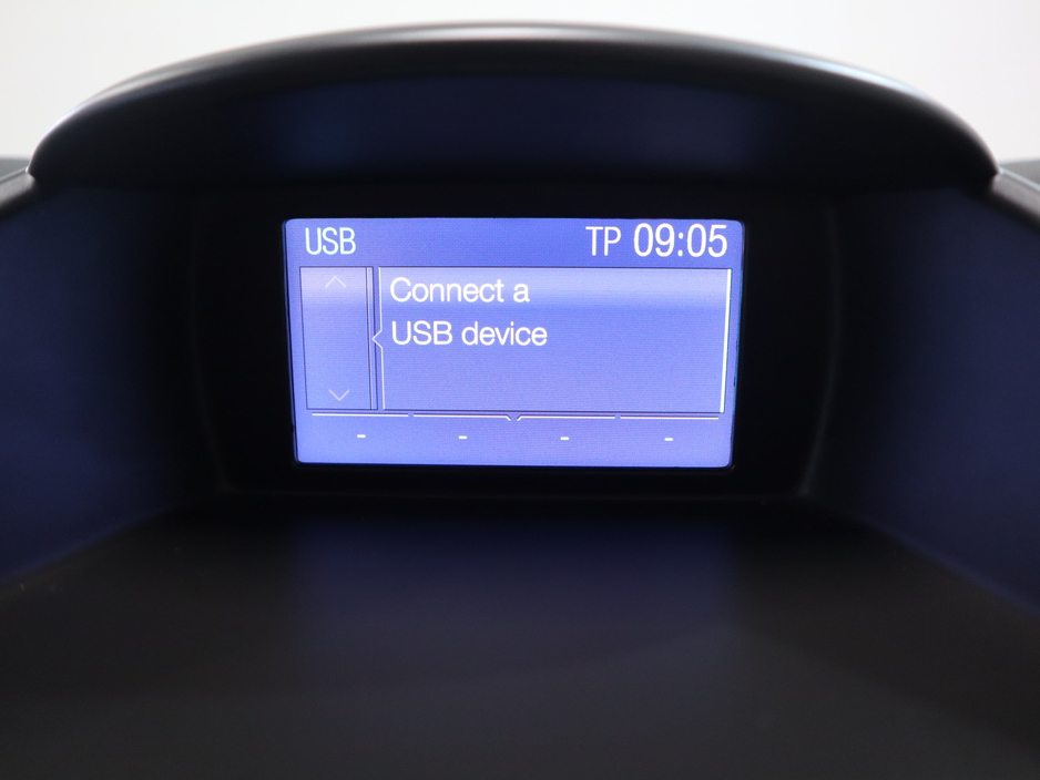 2017 Ford Fiesta *38* ZETEC 1.25 60PS M5 5DR MCA 4DR €9,900