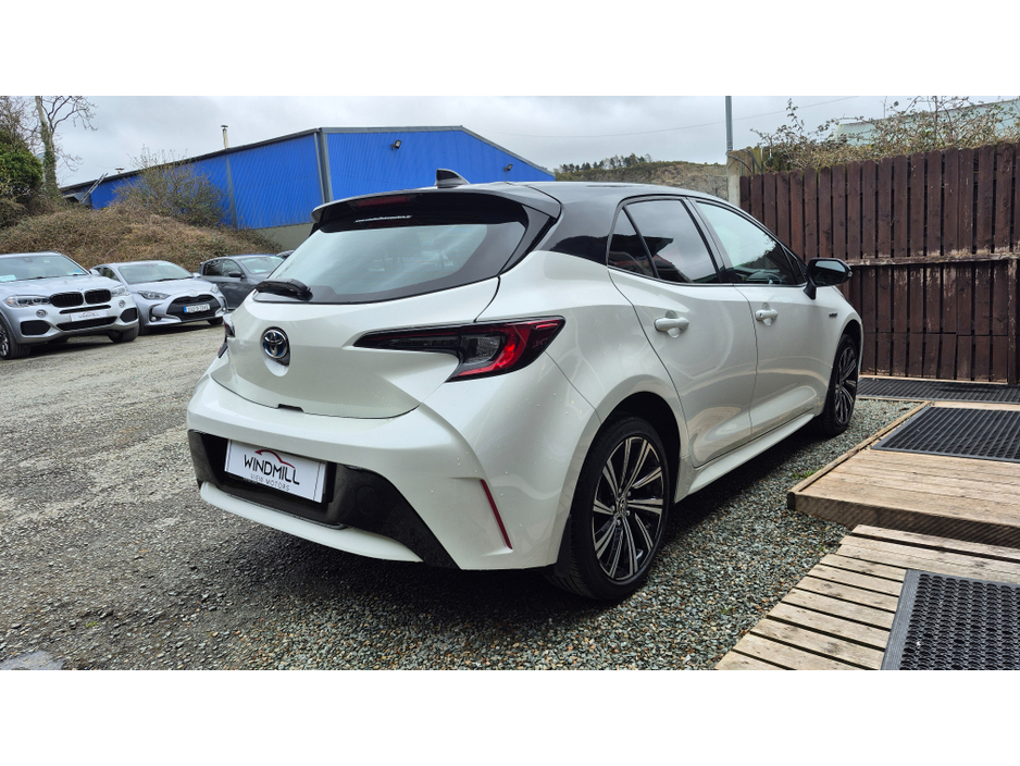 2021 Toyota Corolla - image 8