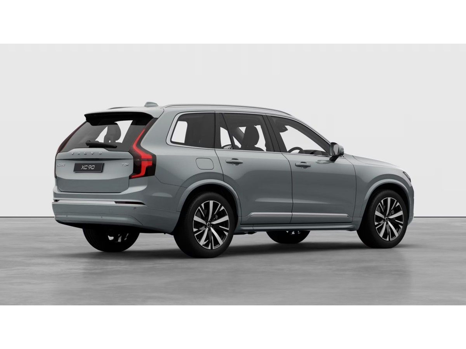 2026 Volvo XC90 - image 10