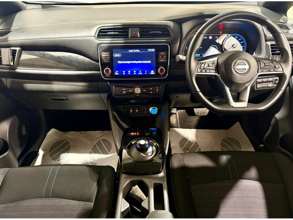 2022 Nissan Leaf 40K EV SV PREMIUM COLD PK 40KW MY2 €16,950