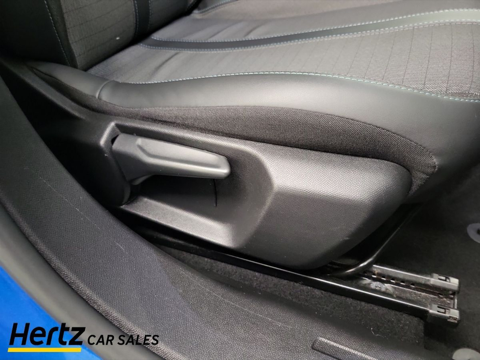 2023 Peugeot 2008 - image 19