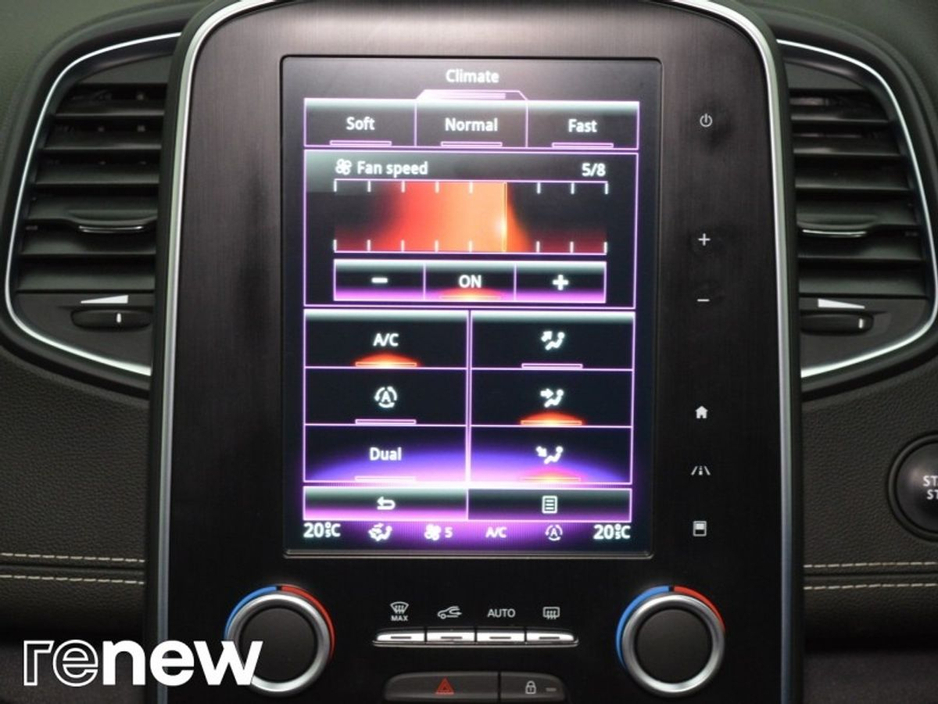 2017 Renault Grand Scenic - image 20