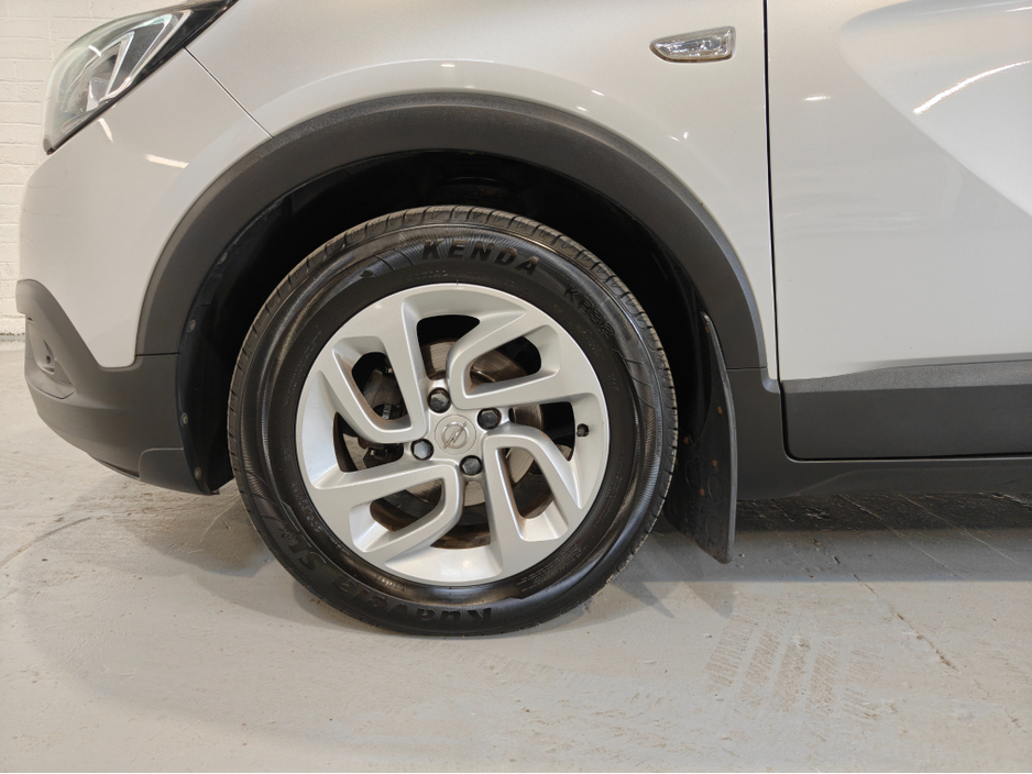 2018 Opel Crossland X - image 9