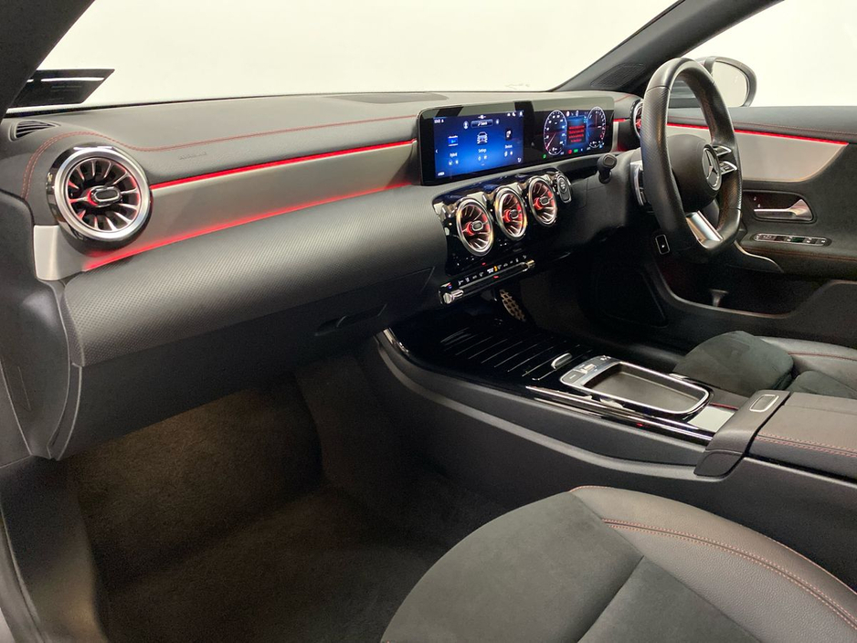 2024 Mercedes-Benz CLA Class CLA 250e AMG Line | Reversing Camera, Heated Seats €42,950