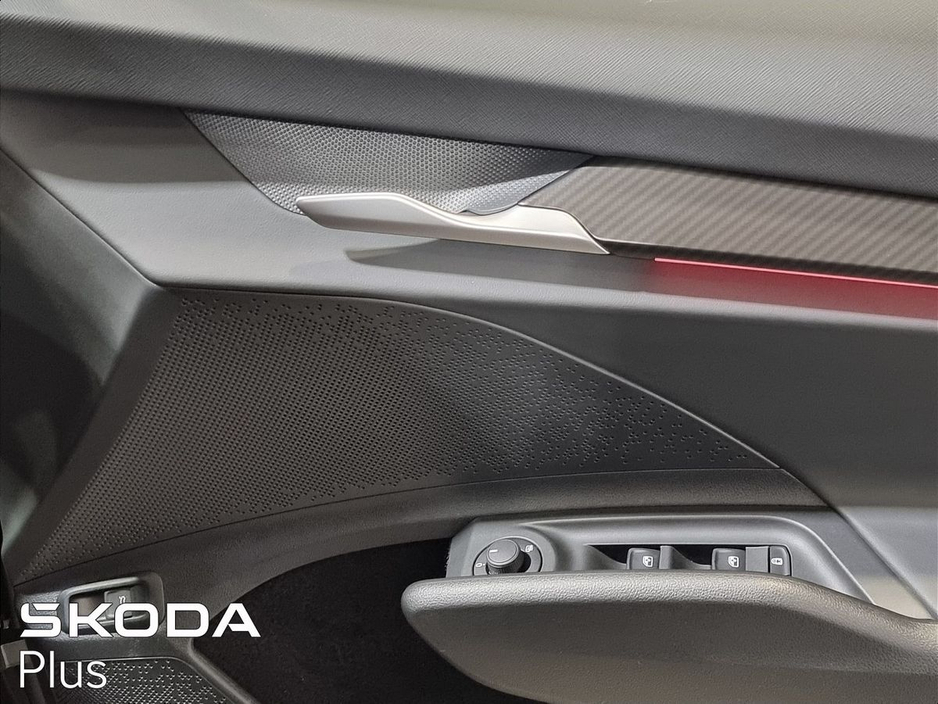 2025 Skoda Enyaq - image 22