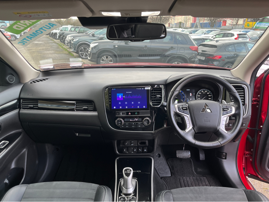 2019 Mitsubishi Outlander G 4WD AUTOMATIC 2.4 PETROL PLUG IN HYBRID //HIGH SPEC//HALF LEATHER SEATS//HEATED SEATS AND STEERING WHEEL//REVERSE CAMERA//KEYLESS ENTRY// €22,950