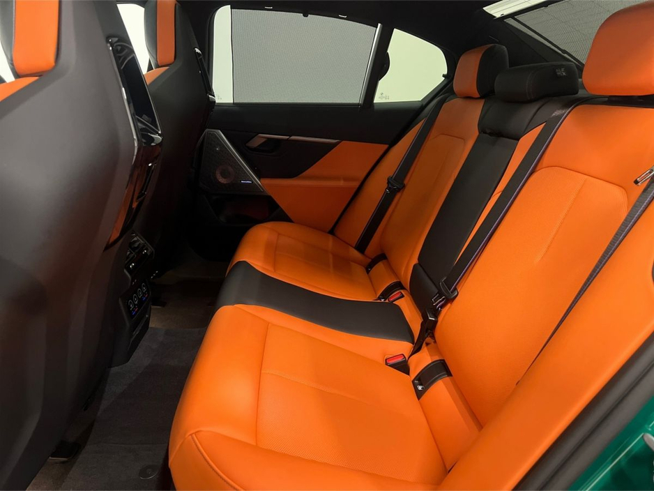 2025 BMW M5 G90 M5 Saloon