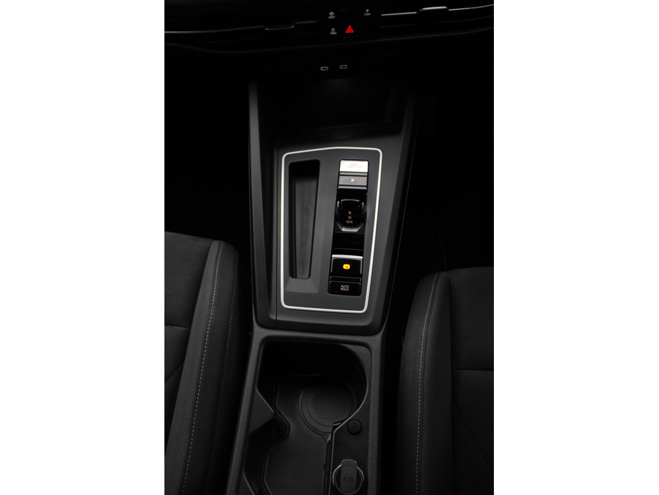 2021 Volkswagen Golf 1.5 TSI MHEV STYLE EDITION 150HP 5DR HATCHBACK AUTOMATIC // 1 OWNER CAR WITH ONLY 37,202 KM'S // WELL WORTH VIEWING // BUY WITH CONFIDENCE AA AND SIMI APPROVED DEALER 2026 // FINANCE ARRANGED // €25,950