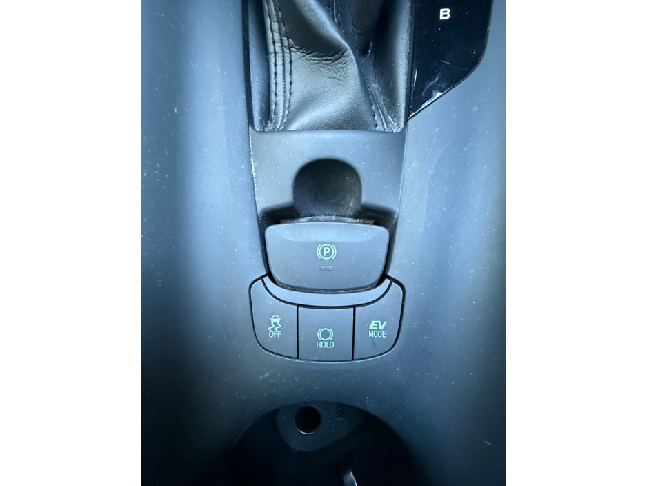 2018 Toyota C-HR - image 15