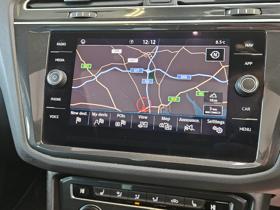 2019 Volkswagen Tiguan - image 17