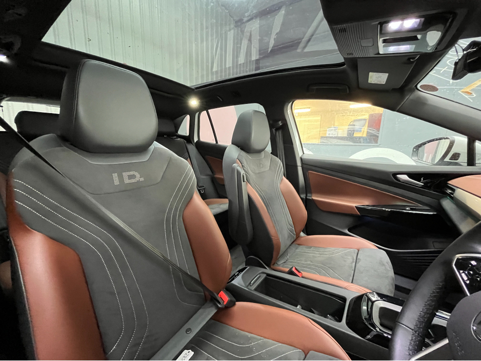 2024 Volkswagen ID.4 - image 7