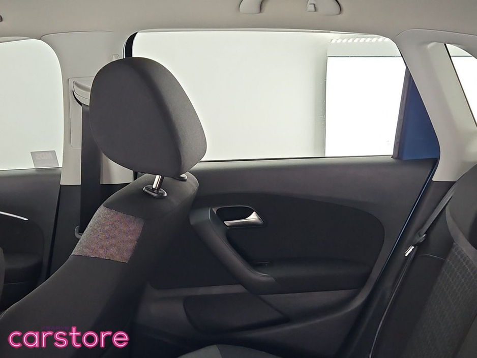 2017 Volkswagen Polo 1.2 TSI Auto €15,880