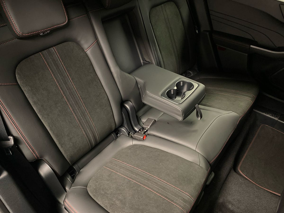 2026 Ford Kuga - image 10