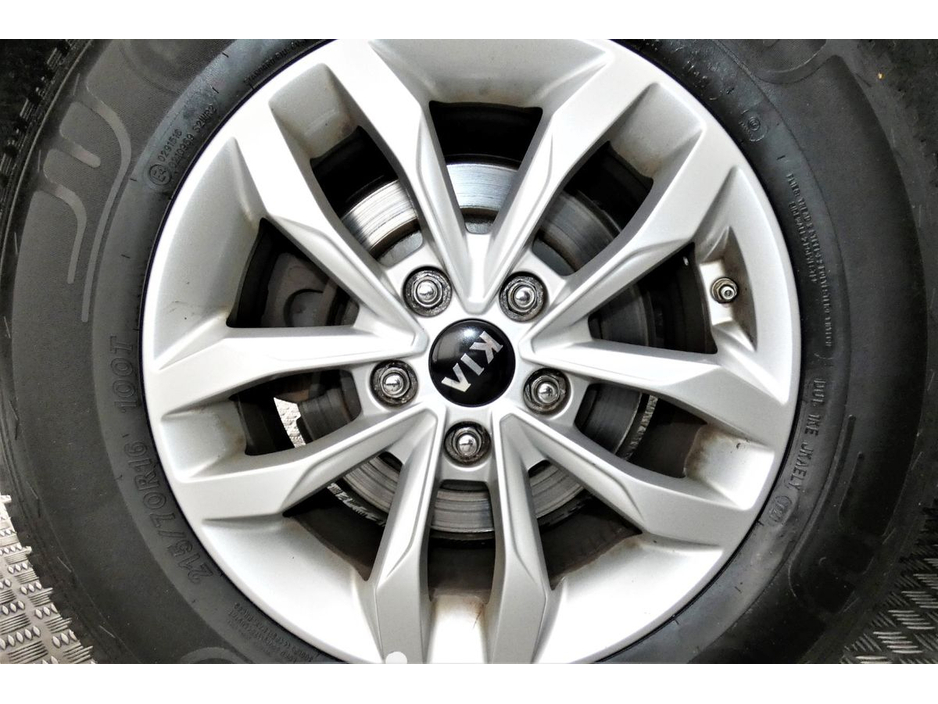 2016 Kia Sportage - image 15