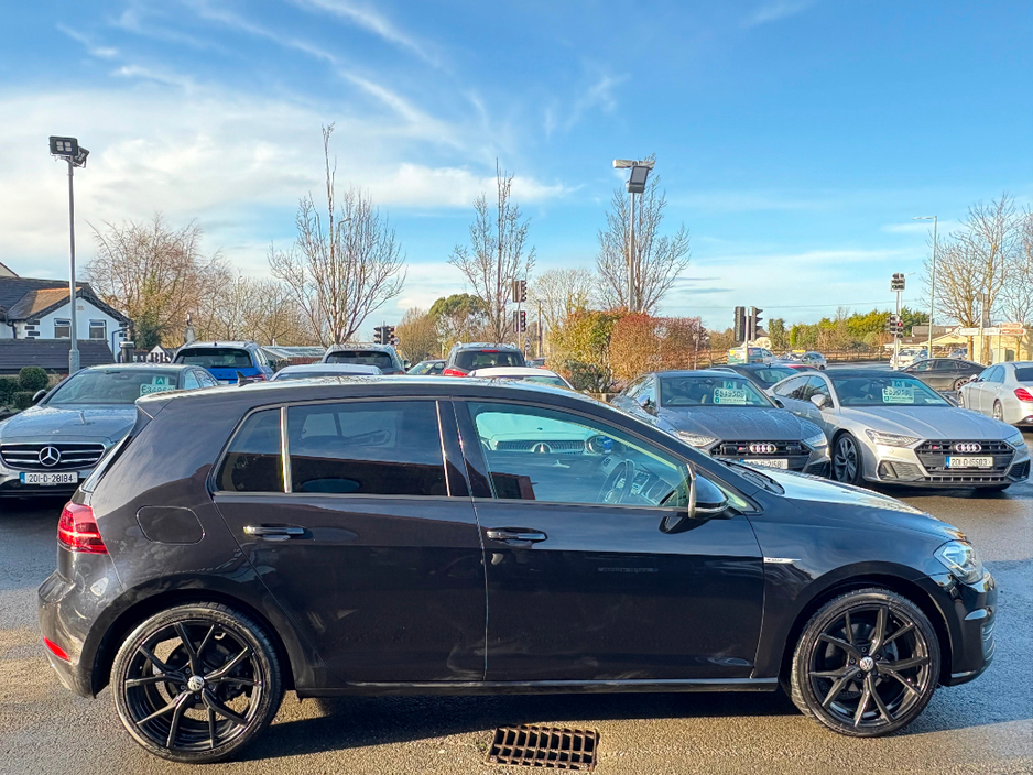 2020 Volkswagen Golf E Golf Elec 136PS 5DR Auto €15,950