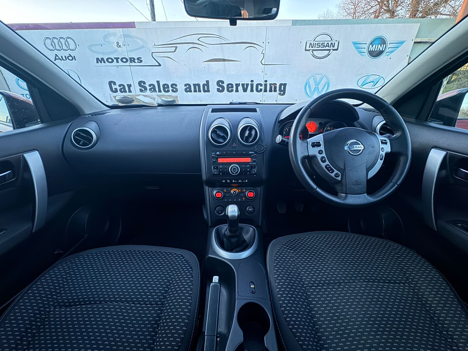 2010 Nissan Qashqai - image 20