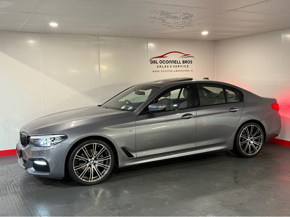 2018 BMW 5 Series - image 12