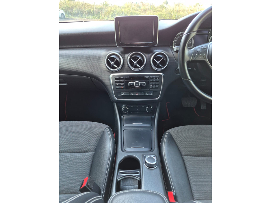 2014 Mercedes-Benz A Class - image 20