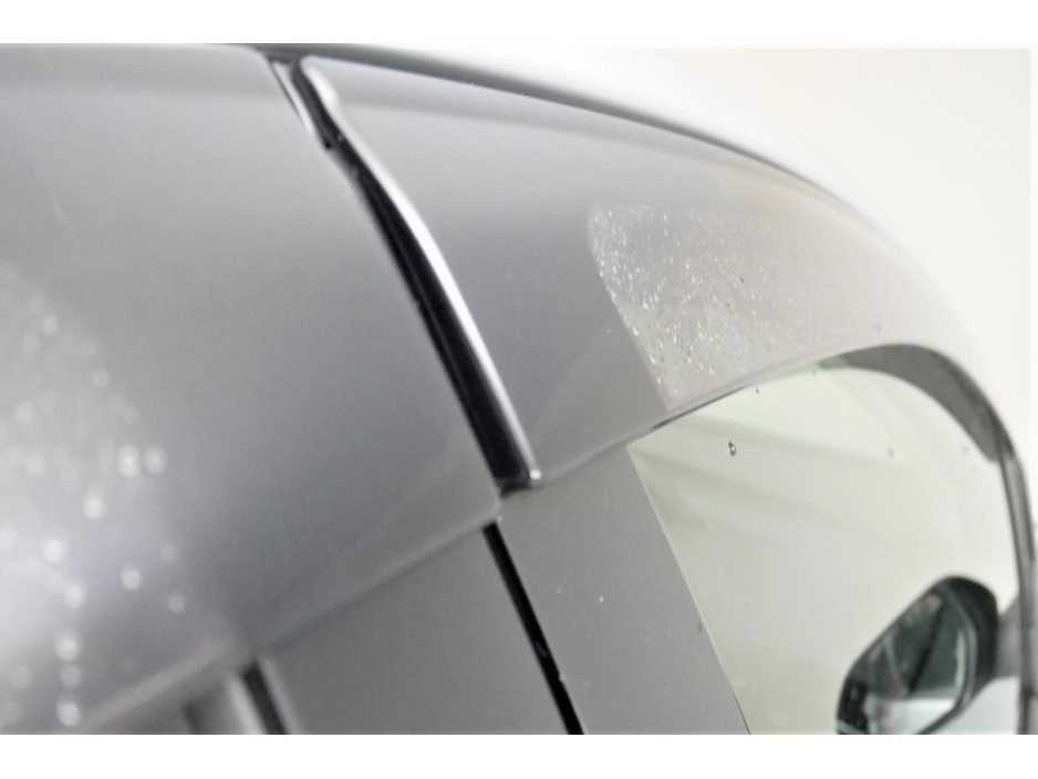 2017 Toyota Prius 1.8 HYBRID *REVERSE CAM*ANDROID CAR PLAYER* €16,890