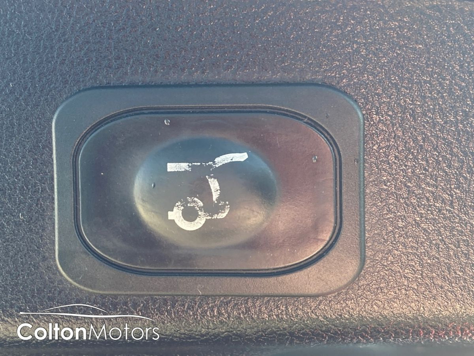 2021 Ford Focus - image 27