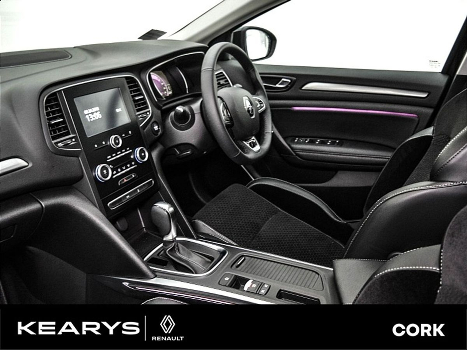 2018 Renault Megane - image 5