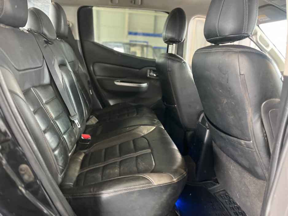 2019 Mitsubishi L200 - image 13