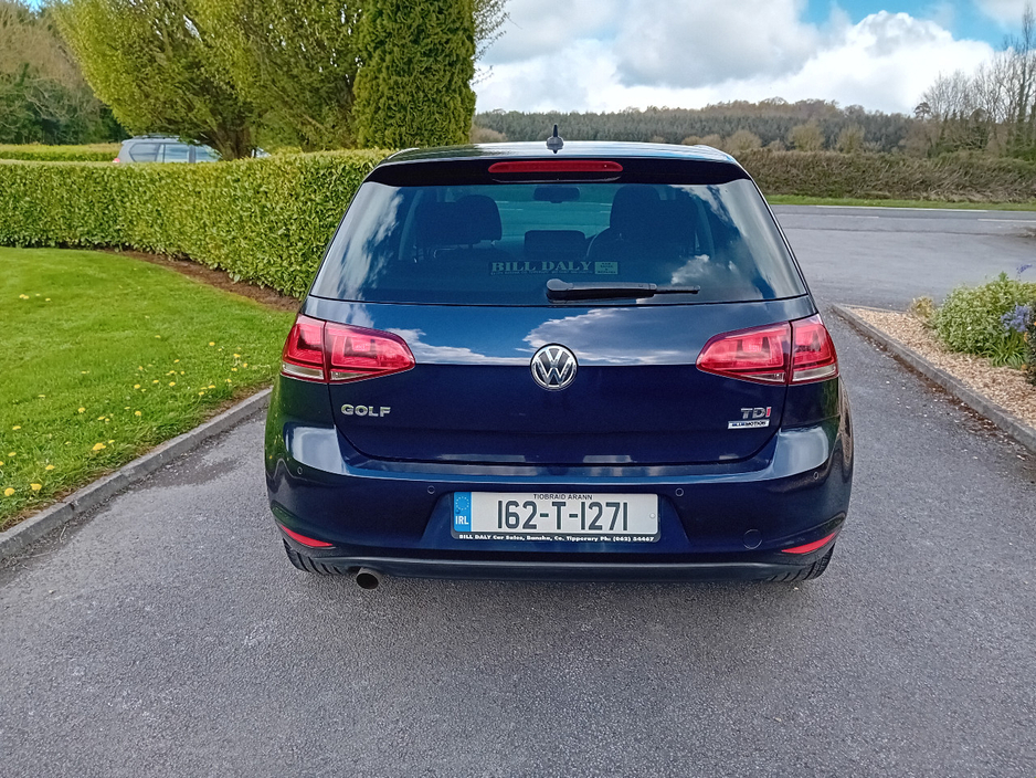 2016 Volkswagen Golf - image 11