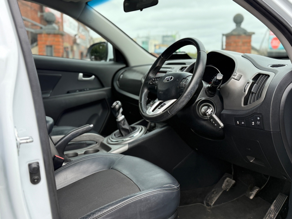 2014 Kia Sportage - image 15