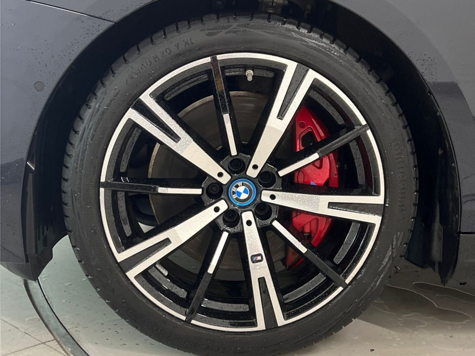 2025 BMW i5 - image 14