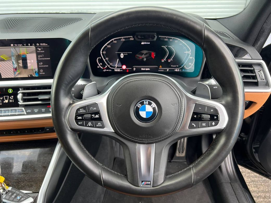 2020 BMW 3 Series - image 4