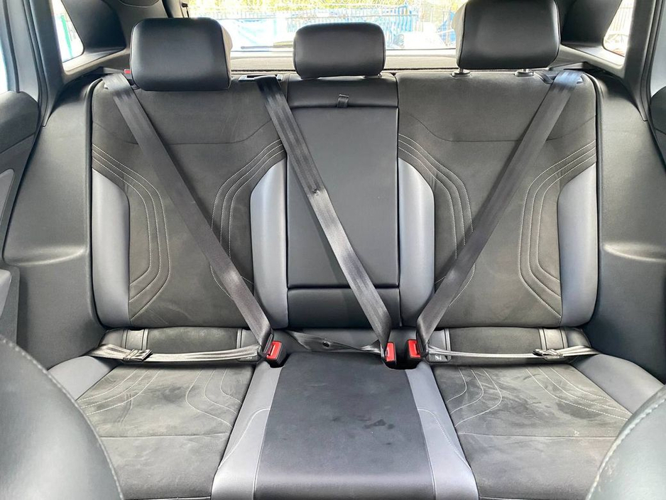 2023 Volkswagen ID.4 - image 12