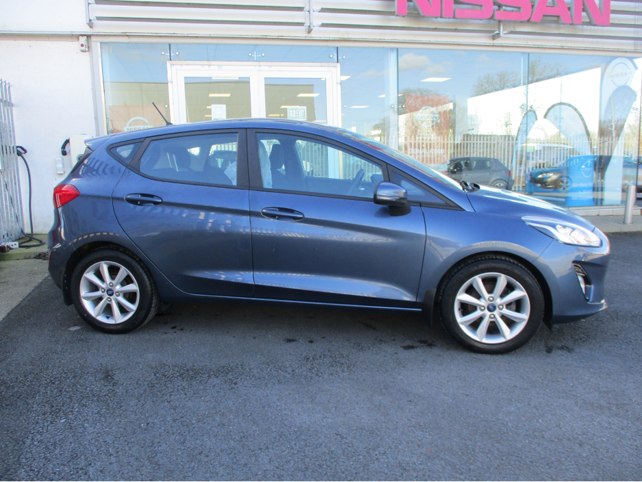 2019 Ford Fiesta - image 3