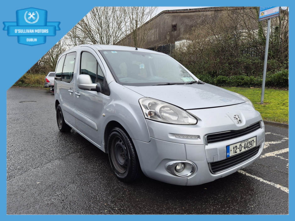 2012 Peugeot Partner - image 3