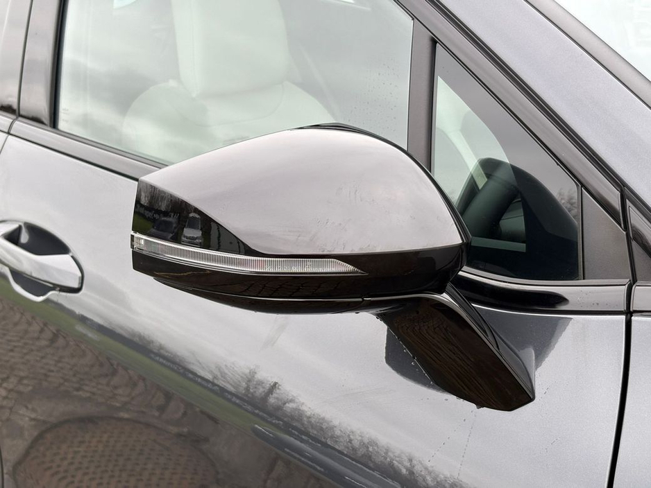 2026 Kia Sportage - image 37