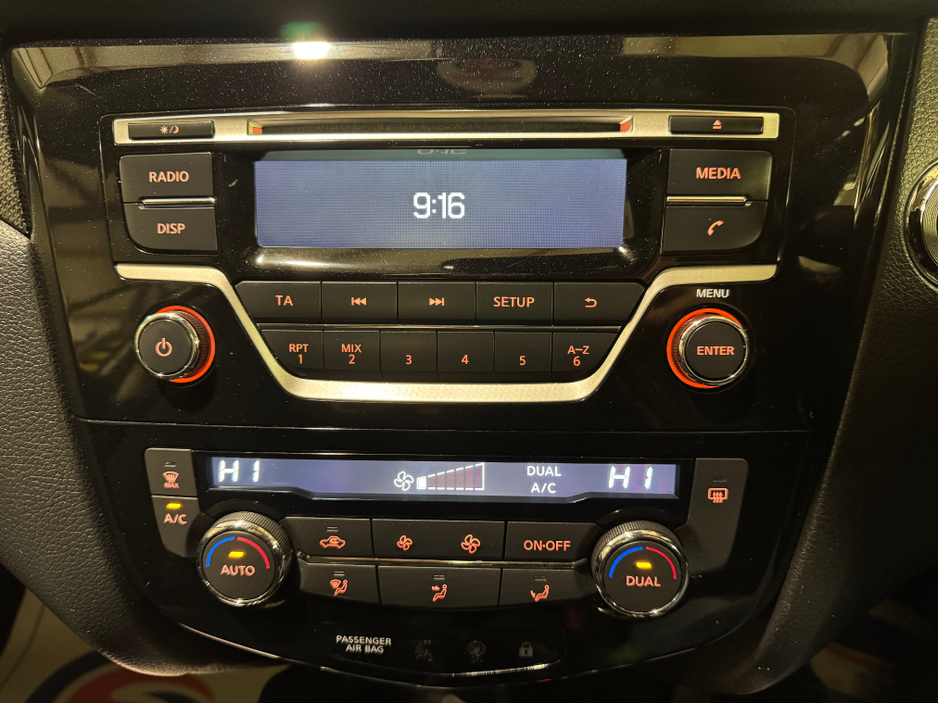 2017 Nissan X-Trail - image 23