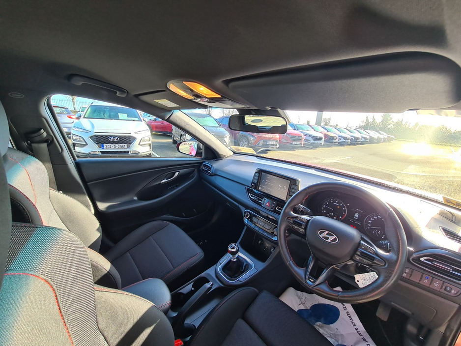 2023 Hyundai i30 - image 11