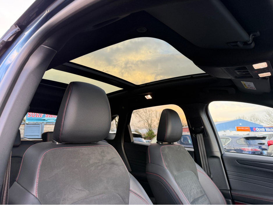 2022 Ford Kuga - image 20