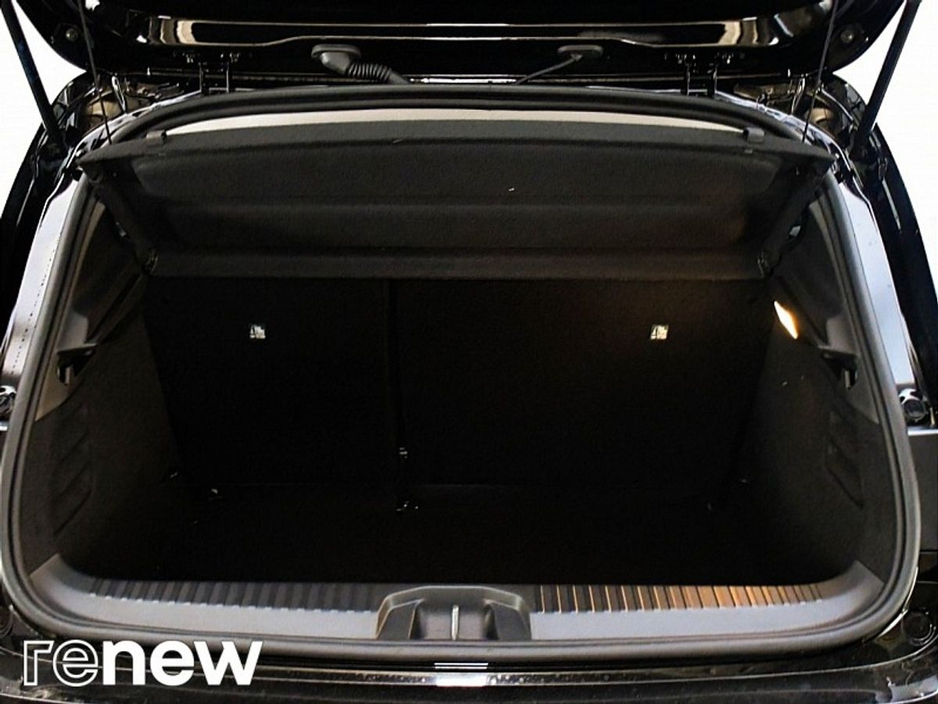 2025 Renault Clio - image 12