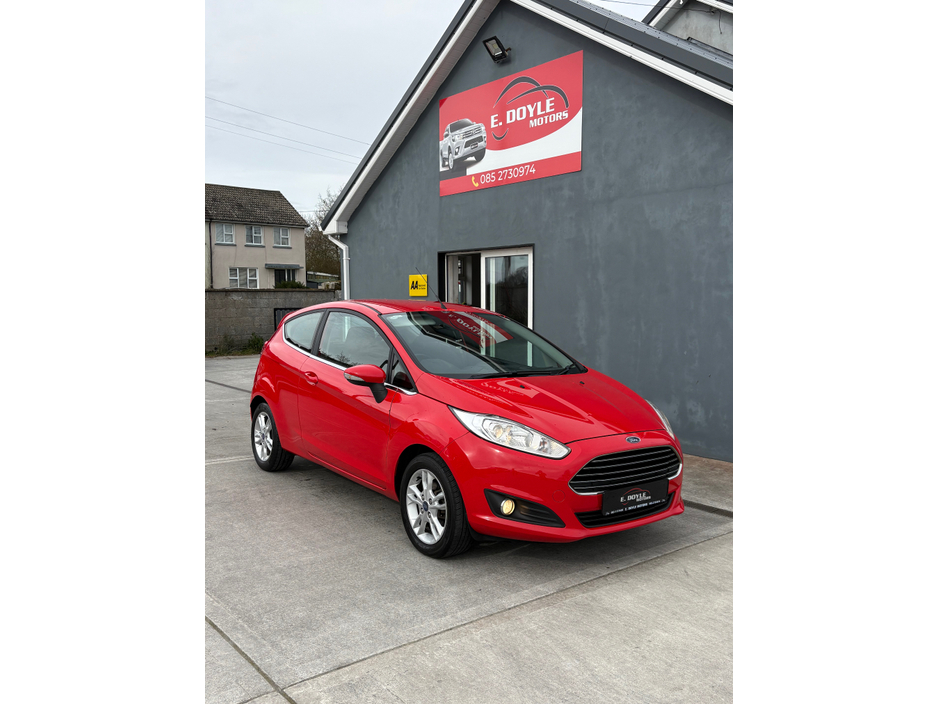 2014 Ford Fiesta - image 7