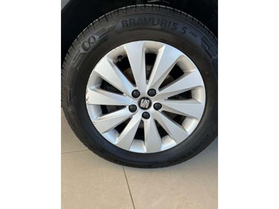 2020 SEAT Arona - image 12