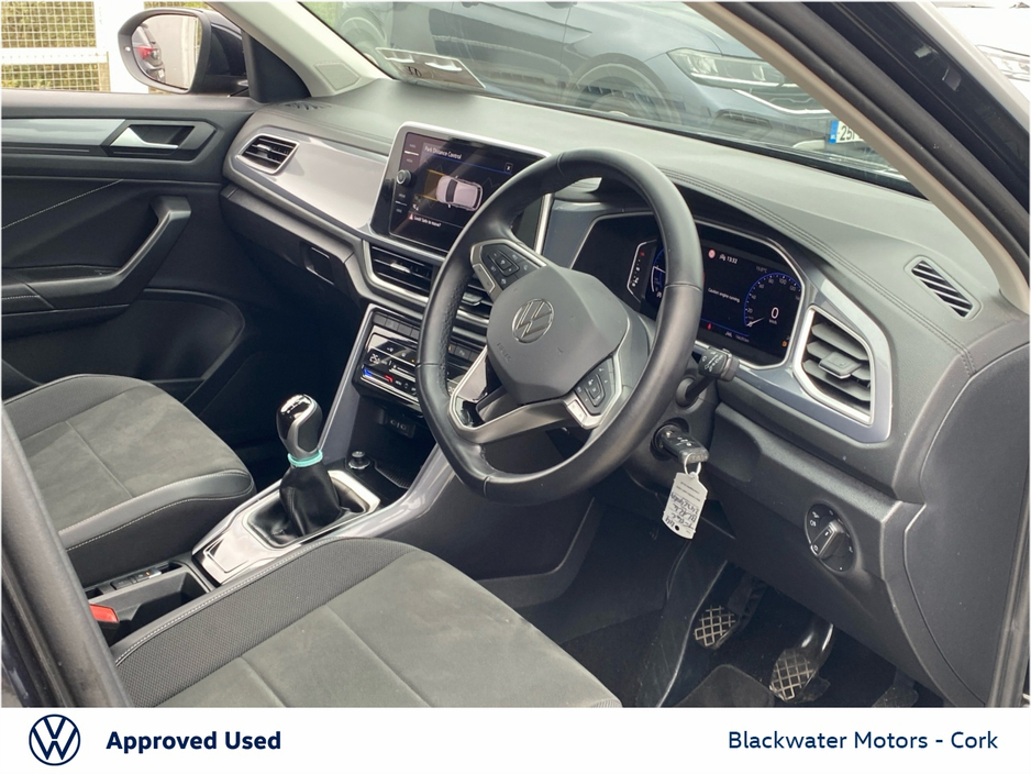 2024 Volkswagen T-Roc 2.0TDI 116BHP STYLE WITH REARVIEW CAMERA €34,995